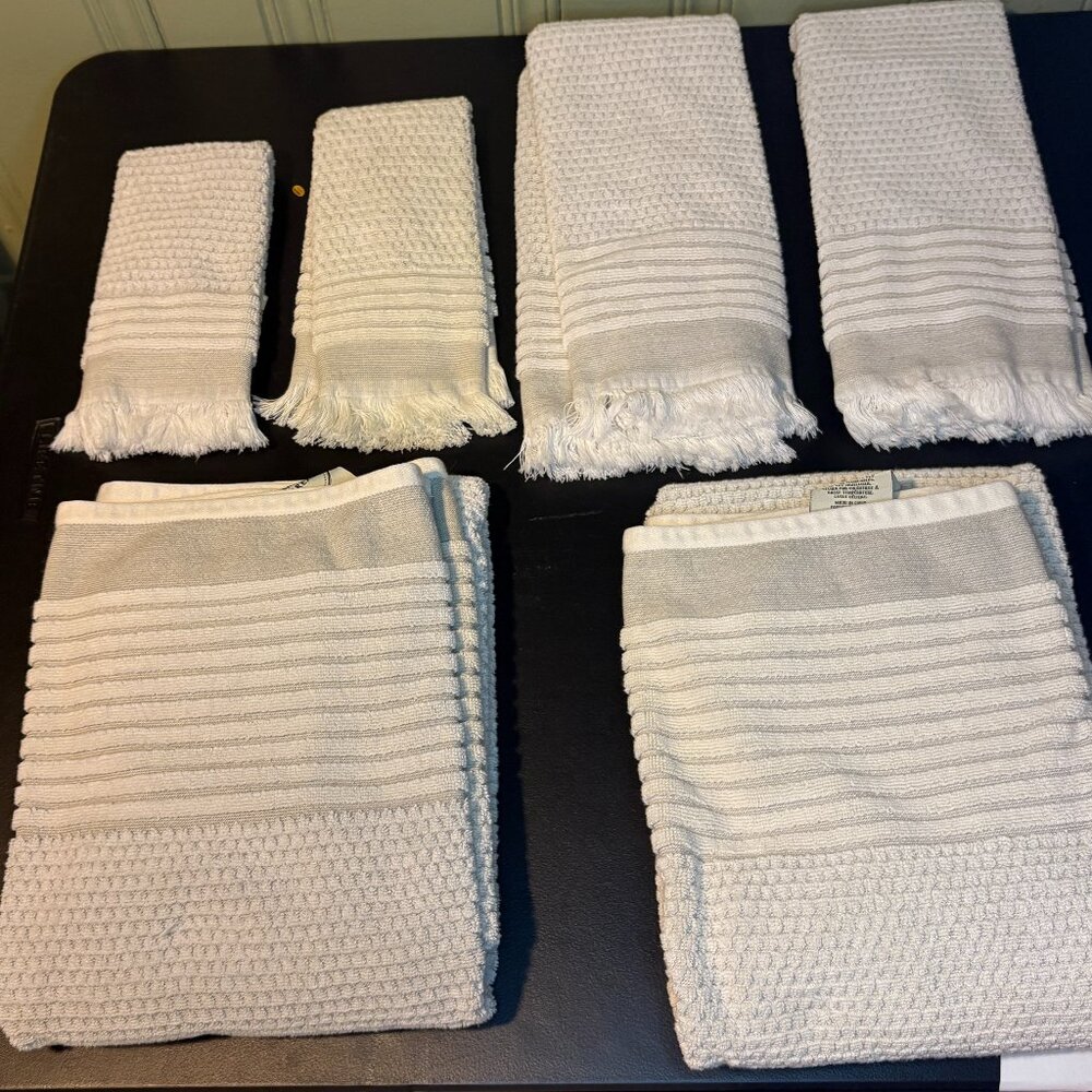 6-Piece Textured Fringe Bath Towel Set - White & Gray